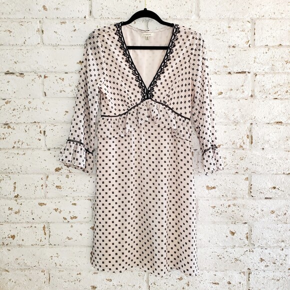 Max Studio Dresses & Skirts - Max Studio Polka Dot Peplum V Neck Ruffle Dress Lace Trim Elastic Waist Sz L